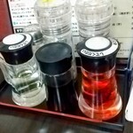 きん華飯店 - 卓上調味料
