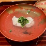 日本料理 別府 廣門 - 一番出汁に合わせて　つみたての花山椒の香りが爽やか