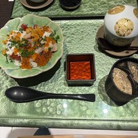 鮨 青海 品川店 - ちらし、味噌汁、茶碗蒸し