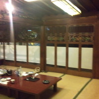 鯛よし百番 - 座敷
