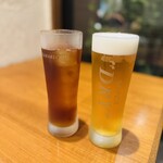 苦楽園中華 マルベリー - ウーロン茶、生ビール