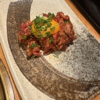 ホルモン焼肉 富や 栄店 - 
