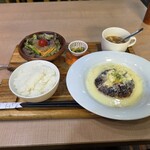 Cibo & Piantato - 6月平日限定塩レモンクリームハンバーグランチ