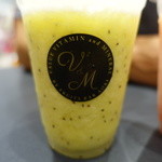 ブイツーアンドエム バイ フルーツバーアオキ - 