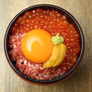 ワインにパスタはもちろんだけど…極みの卵かけご飯で〆！！