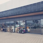 道の駅 高田松原 - 入口外観