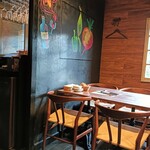 ワイン酒場。LONGING HOUSE 軽井沢 - 