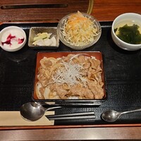 神戸牛炭火焼肉 いく田 代々木 - 