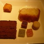 NARISAWA - 友人の選択