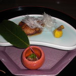 伊東遊季亭 - 焼物：鰤桑焼