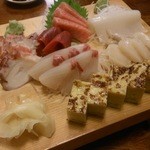幸寿司 - お刺身盛り合わせ　（３人前）玉子付き♪