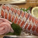 魚久 - 金目鯛刺し