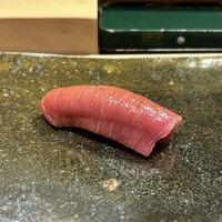 鮨料理 一高 - マグロのトロ