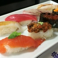 鮨処 竜敏 - にぎり接写
