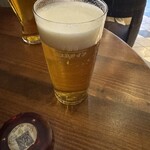 体験型ビヤスタンド L LAB - 1杯目のエーデルピルス