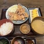 炭火焼和めし処 しんぱち食堂 - 