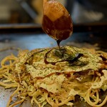 大正お好み屋 ままま - Wソースで完成や！この姿は！！( ≖ᴗ≖​)ふふふ