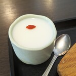 元記 - 杏仁豆腐