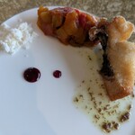 スカイダイニング リーガトップ - 左上の白いのがオリーブパウダー