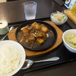 元記 - 牡蠣のオイスターソース鉄板焼き定食