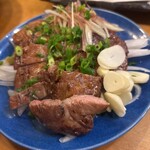 吉﨑食堂 - アグー豚ロースの藁焼き