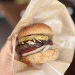 なぎさのハンバーガー - ゴルゴンゾーラのハンバーガー