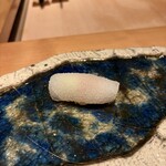 鮨　Shizuku - 技が味に昇華している見事なイカ