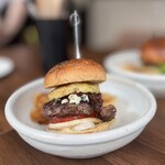 なぎさのハンバーガー - ゴルゴンゾーラのハンバーガー