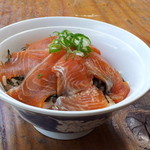 ホテル若月 - 料理写真:信州サーモン丼です!