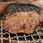 炭火焼肉ホルモンさわいし - 