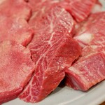 炭火焼肉ホルモンさわいし - 