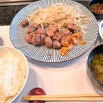 鉄板焼きステーキ あずま - 