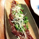 谷町 わらかし - 馬レバー刺し