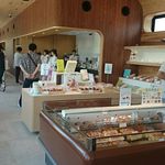 MONTEUR SWEETS STOP - 