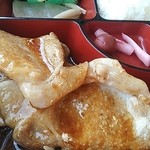 Memori- - 豚ロースしょうが焼き（うどんorみそ汁付）700円