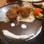 とんかつとカフェあら珠 - ヒレカツカレーアップ