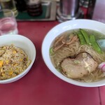  中華料理 吾作 - 塩ラーメン+半チャーハンセット ￥950