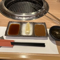 黒毛和牛焼肉 肉處 きっしゃん 西中島総本店 - 