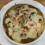 カレー風味すずき - 料理写真:海老と帆立と野菜のグラタンカレー