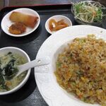 鴻福 - 五目炒飯(800円)