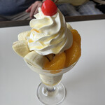 コーヒールームきくち - バナナパフェ