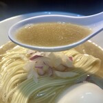 ヌードル＆スパイスカレー 今日の1番 - 最高のスープ【本日はカマス(長崎)と高知(平子)】