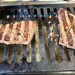 スタミナ苑 - 本日の赤肉