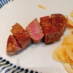 てっぱん料理味味亭 - 黒毛和牛A4ヒレ　塩とわさびで　香りが良い