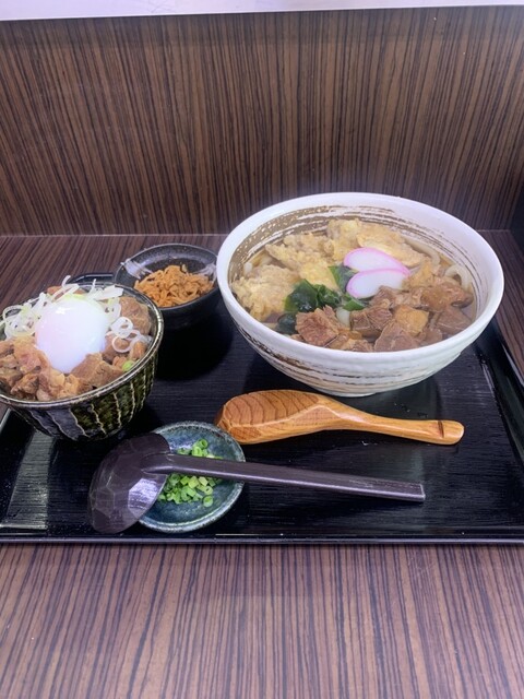 肉うどん つーさん - 蕨/うどん | 食べログ
