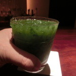 バー ル・サロン - ミントを惜しげもなく使用した極上のモヒートだ。