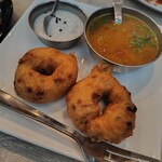 南インド料理ダクシン 大手町店 - ウディン・ワダ