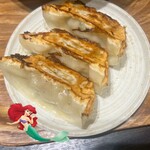 GYOZA OHSHO - ✤〖トリオセット〗(1452えん)
✧ジャストサイズ餃子✨.ﾟ･*..☆.｡.:*✨.☆.｡.:.+*:ﾟ+｡✨.ﾟ･*..☆.｡.:*✨
