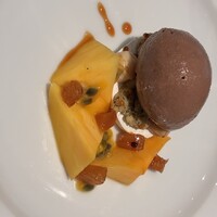 ラ・ボンヌターブル - 