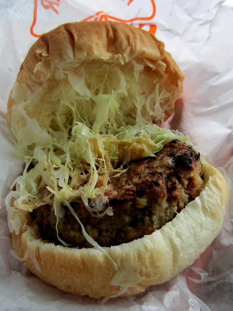 しっかり牛タン味のハンバーガー By 横浜 かめろぐ 長者の茶屋 古川 コロッケ フライ 食べログ